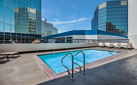 Crowne Plaza Los Angeles International Airport Hotel